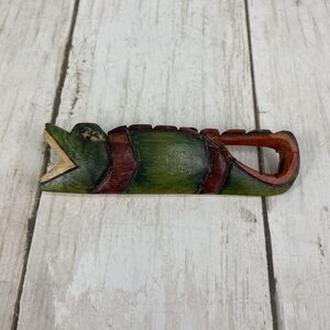 Vtg Pin Brooch Carved Balsa Wood Crocodile / Alligator Folk Art   - Ecuador